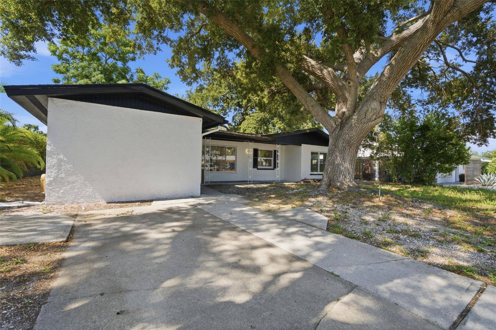 2317 GROVE ST, Sarasota, FL 34239