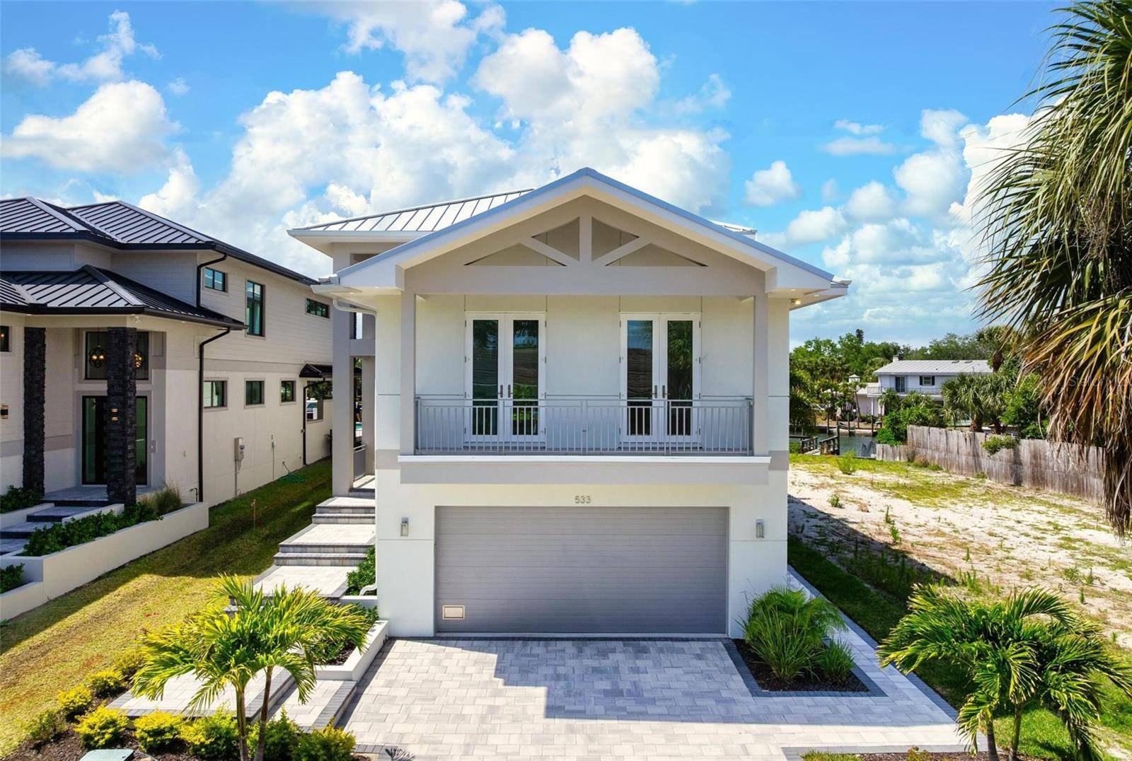533 VENICE LN, Sarasota, FL 34242