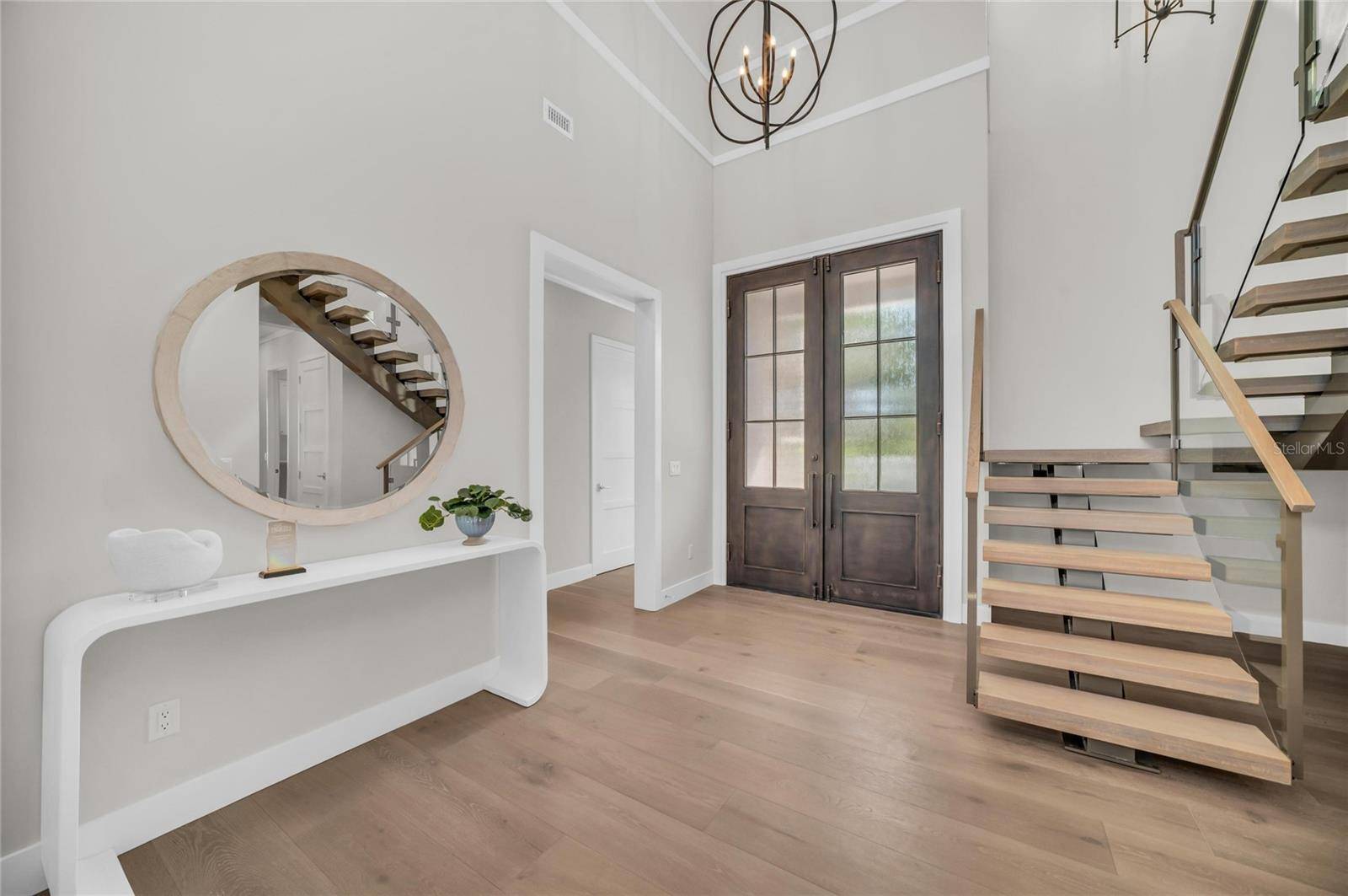 1516 S ORANGE AVE, Sarasota, FL 34239