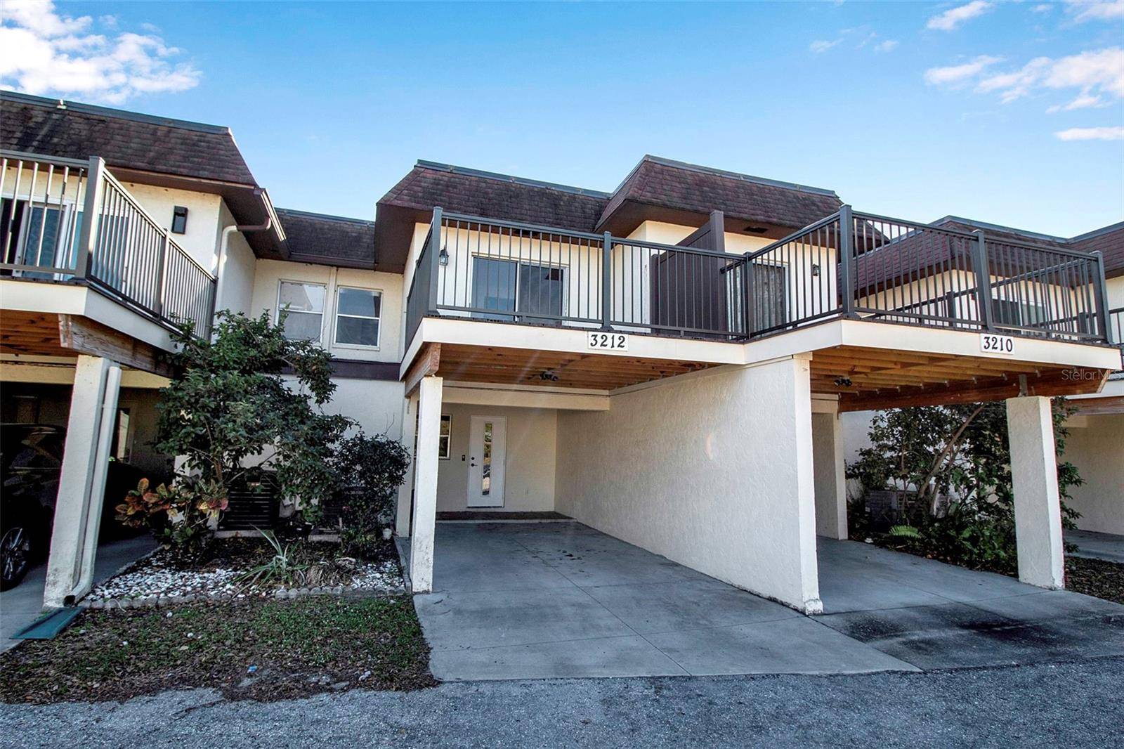 3212 RAMBLEWOOD DR N #3212, Sarasota, FL 34237