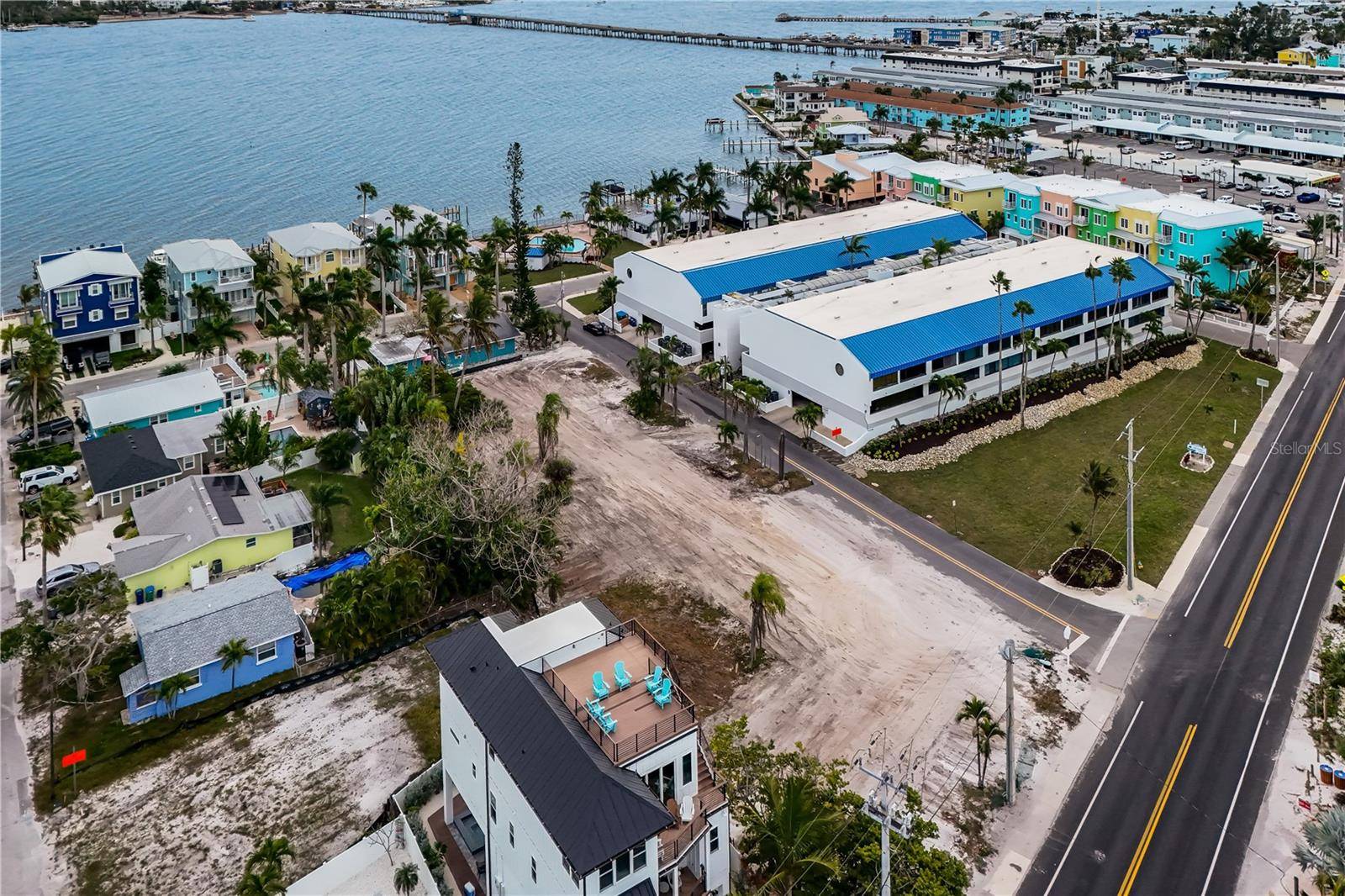 1101 GULF DR N, Bradenton Beach, FL 34217