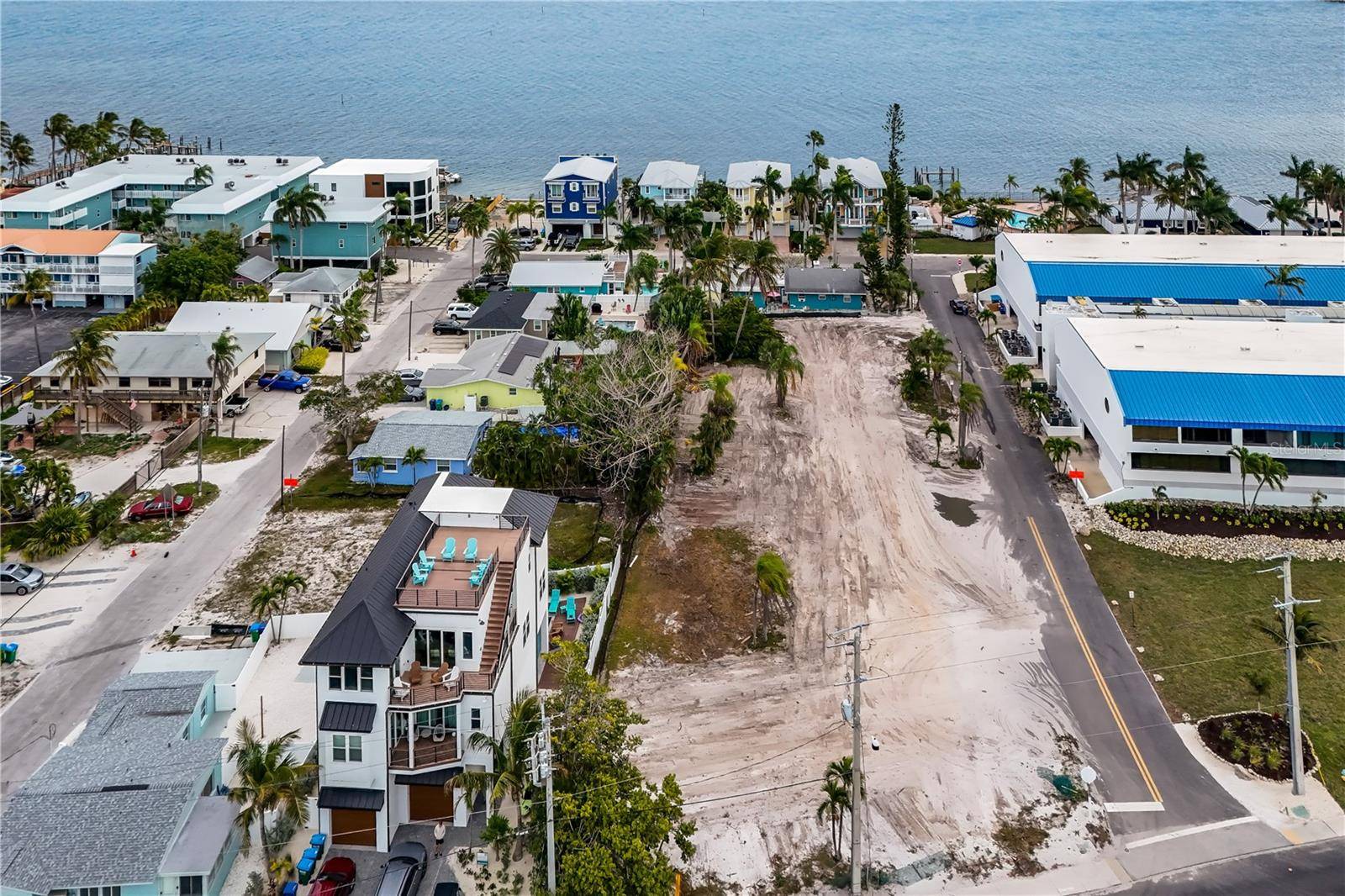 1101 GULF DR N, Bradenton Beach, FL 34217