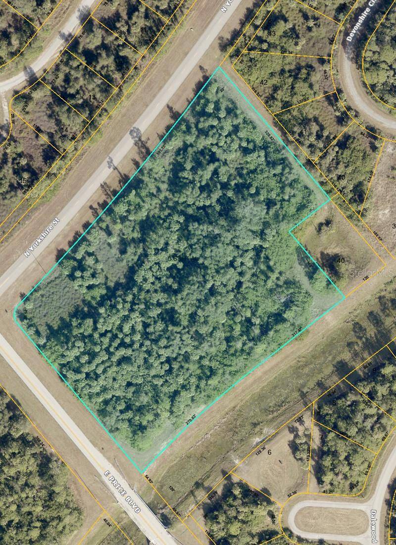 N YORKSHIRE ST, North Port, FL 34288