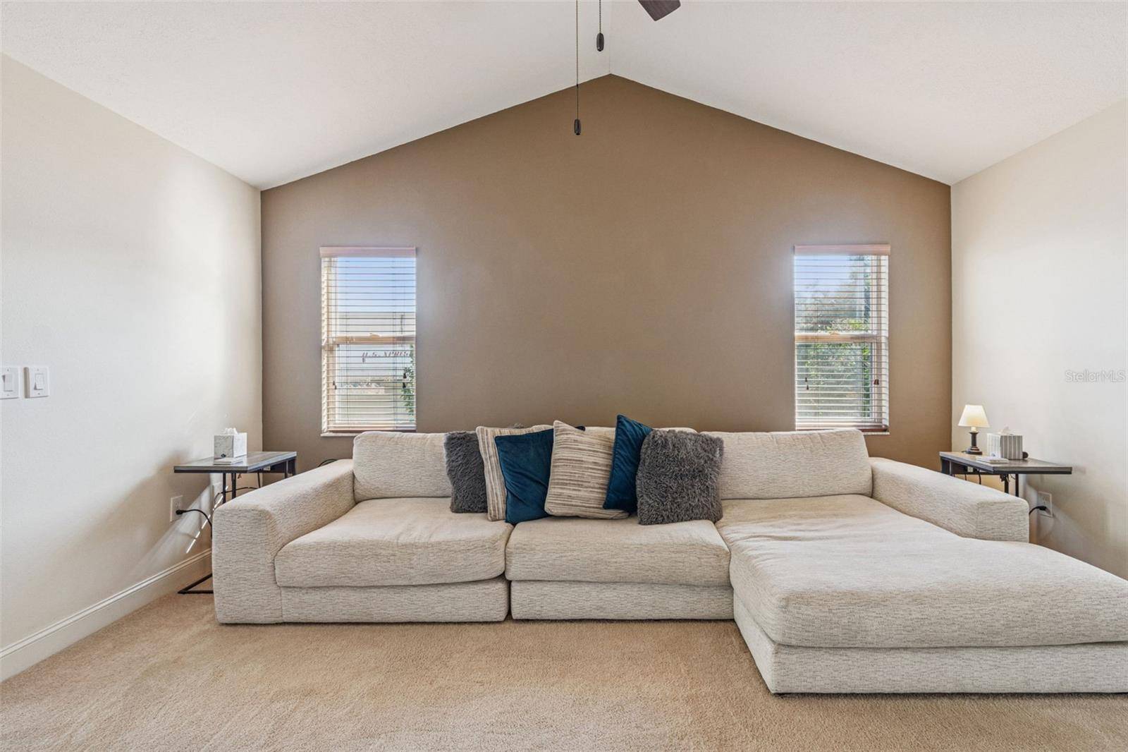 4181 CENTER POINTE CIR #91B, Sarasota, FL 34233