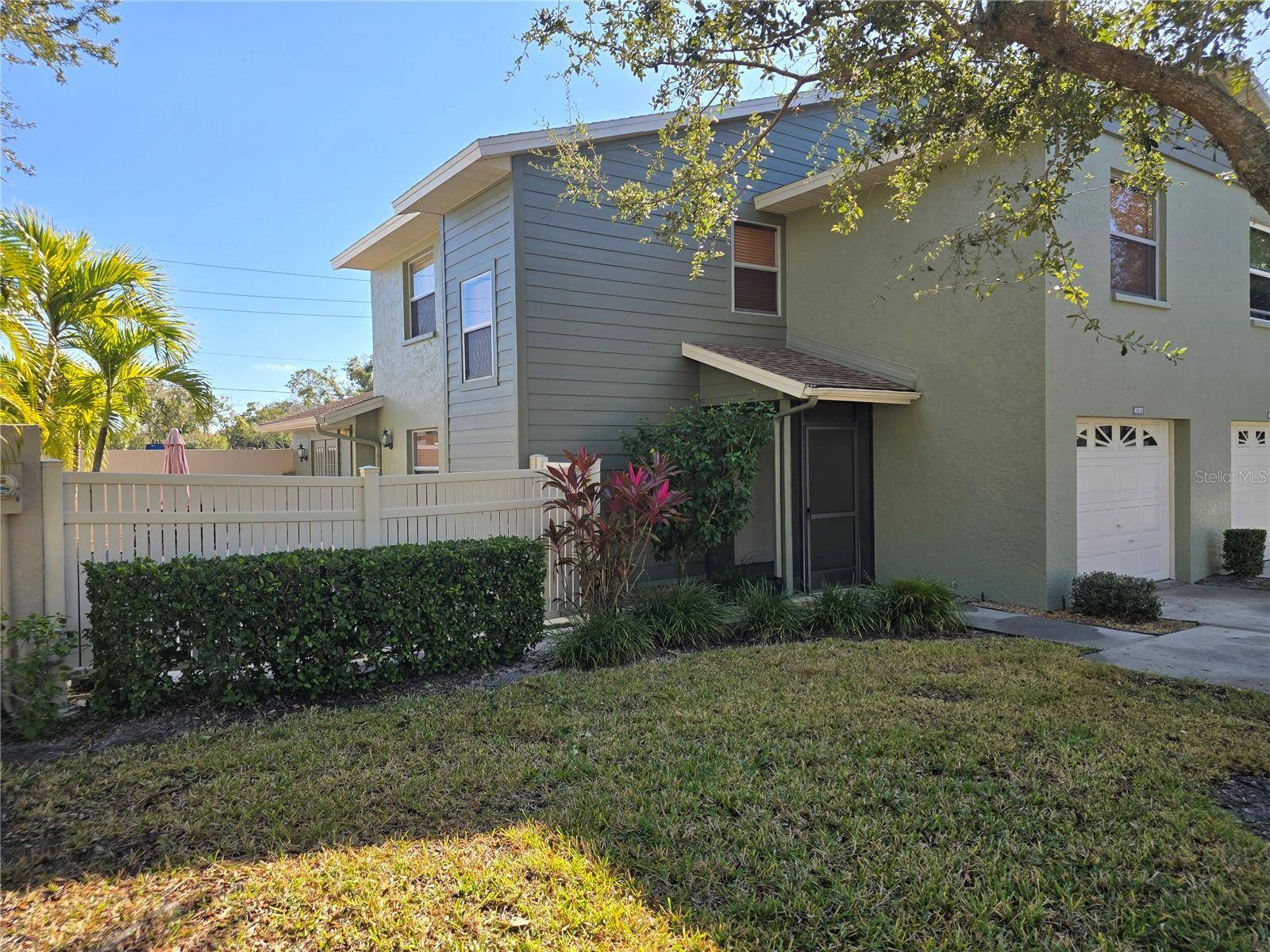 4181 CENTER POINTE CIR #91B, Sarasota, FL 34233