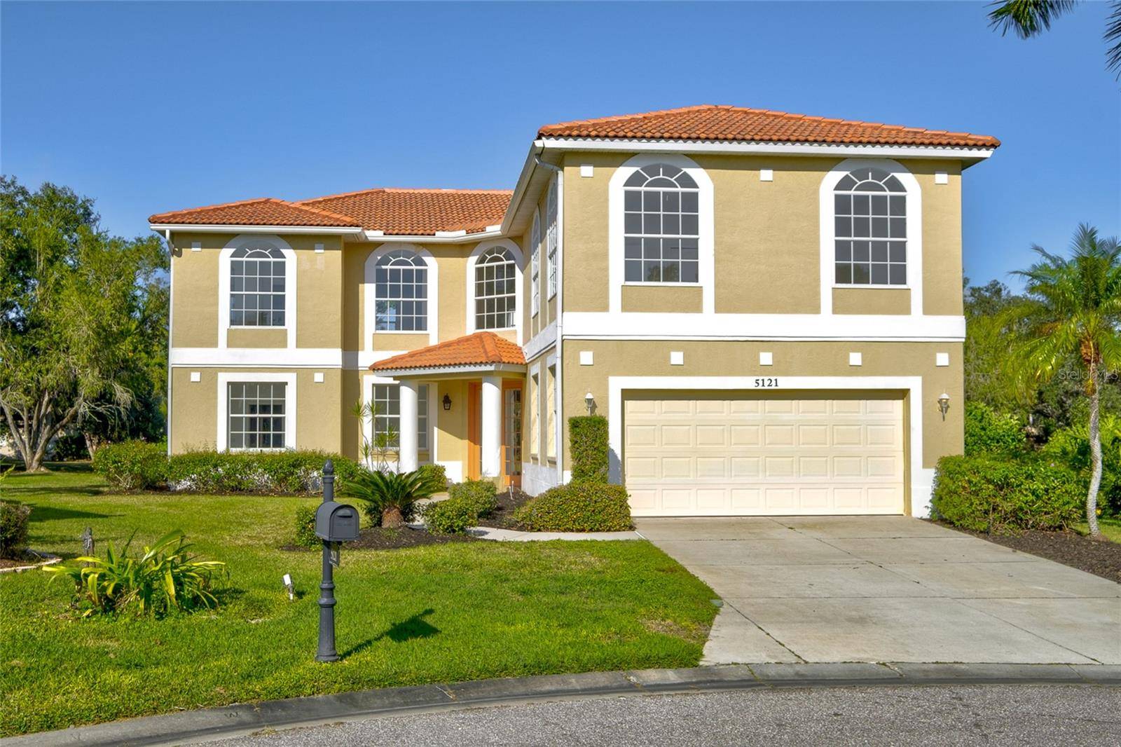 5121 GLADE FERN CT, Sarasota, FL 34238