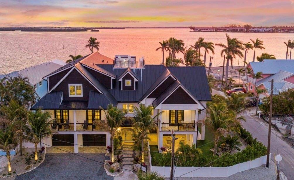 2175 AVENUE A, Bradenton Beach, FL 34217