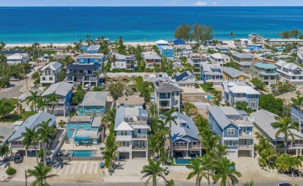 2206 AVENUE A, Bradenton Beach, FL 34217