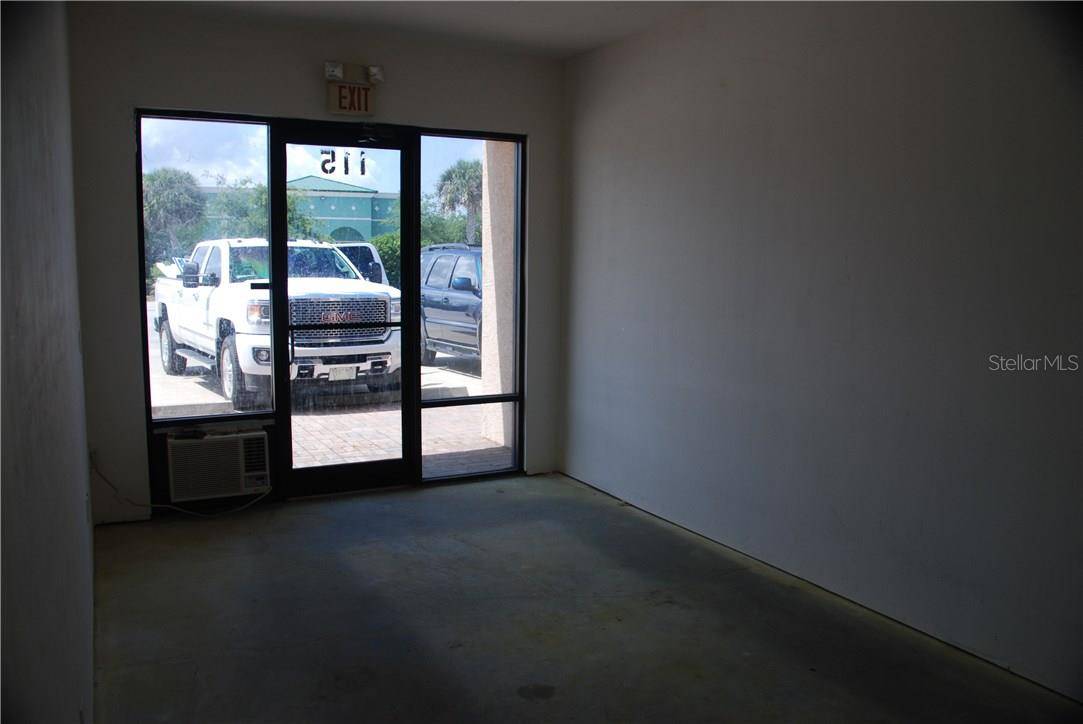 28041 AIRPARK DR #123,121,115,110,101, Punta Gorda, FL 33982
