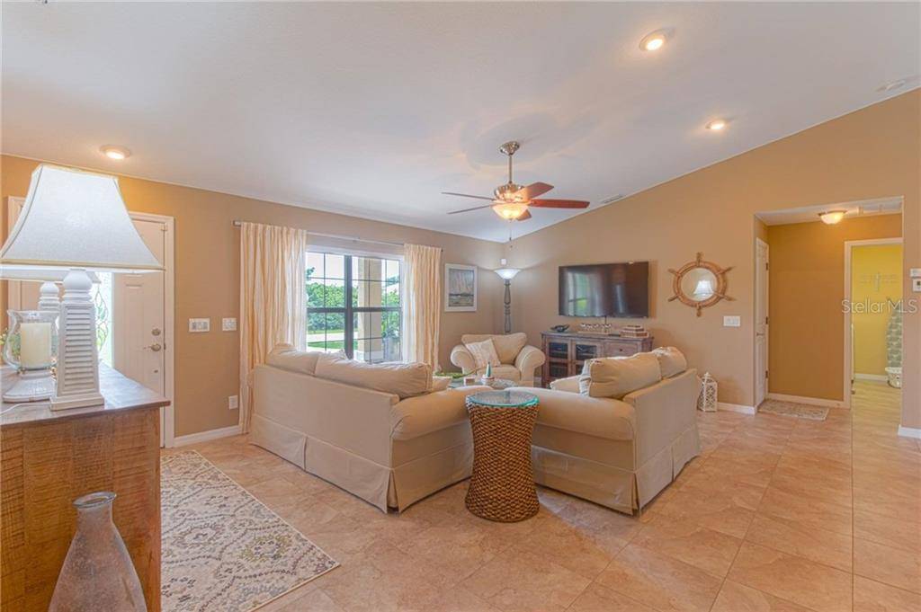 11268 OCEANSPRAY BLVD, Englewood, FL 34224