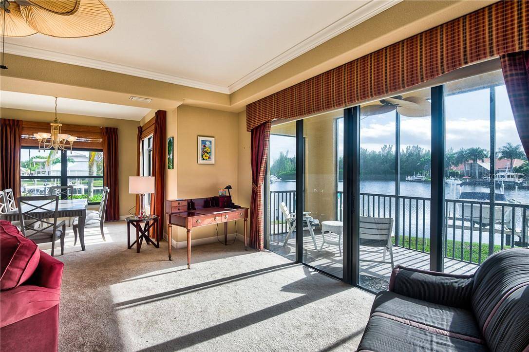 3334 PURPLE MARTIN DR #211, Punta Gorda, FL 33950