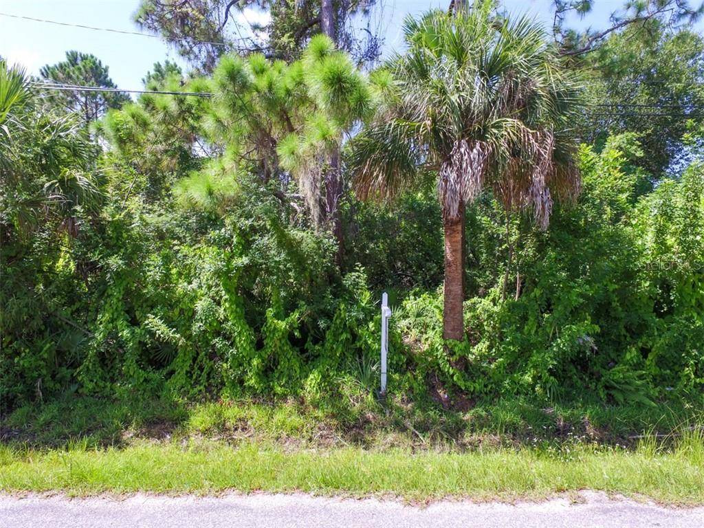 11151 TAMIAMI LOTS 43 44 45 & 46 TRL S, North Port, FL 34287