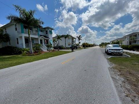 310 W HENRY ST, Punta Gorda, FL 33950