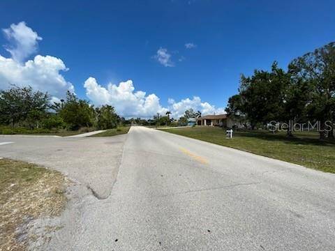 310 W HENRY ST, Punta Gorda, FL 33950