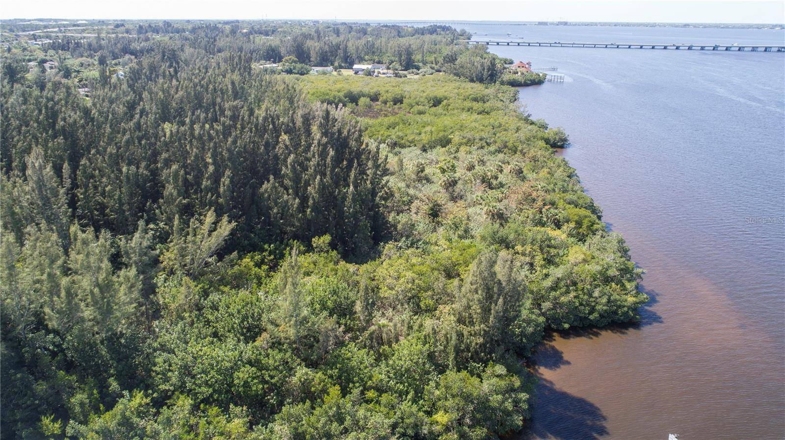 418 PEACE ISLAND DR, Punta Gorda, FL 33950