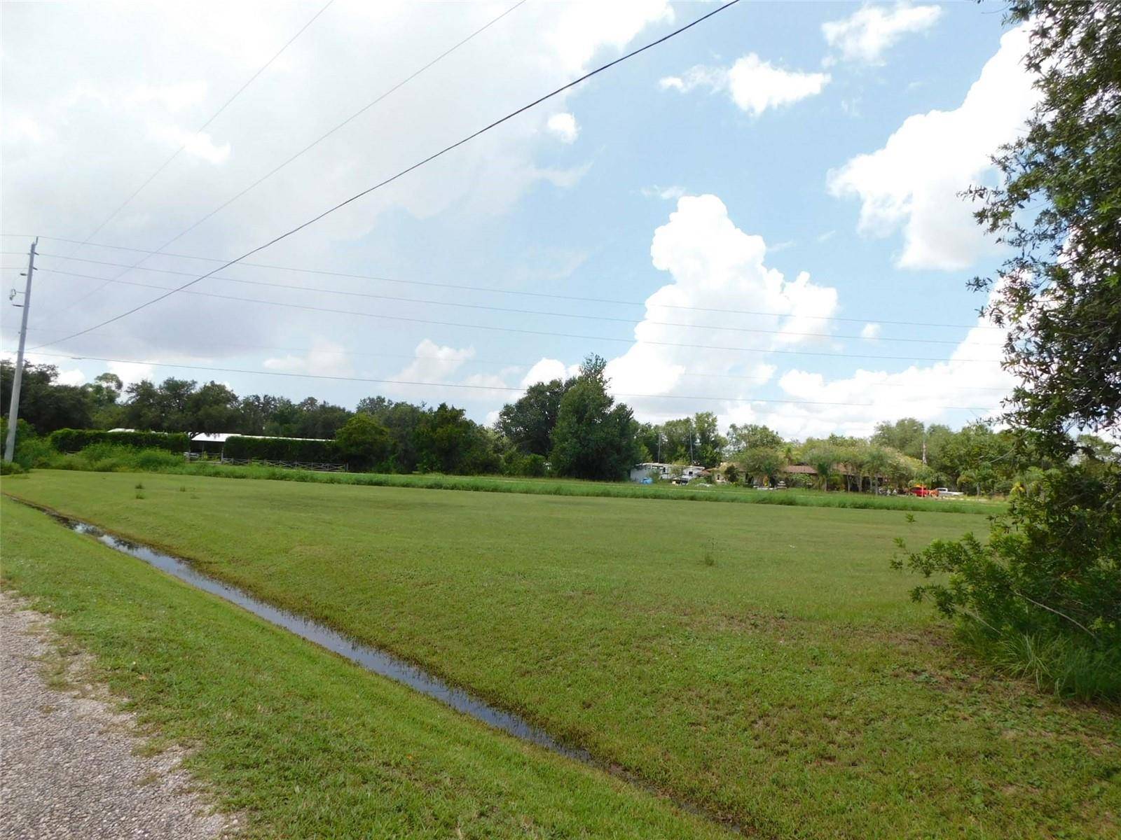 10099 SW KISSIMMEE RD, Arcadia, FL 34269