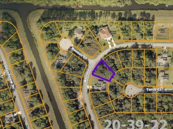 WENONA DR, North Port, FL 34288