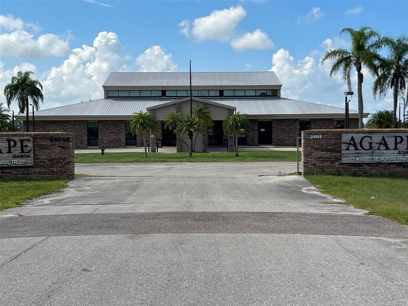 24068 US HIGHWAY 27 HWY, Moore Haven, FL 33471