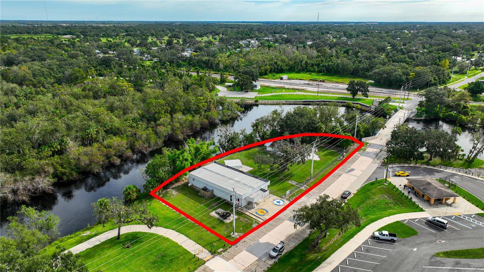 2124 NW AMERICAN LEGION DR, Arcadia, FL 34266