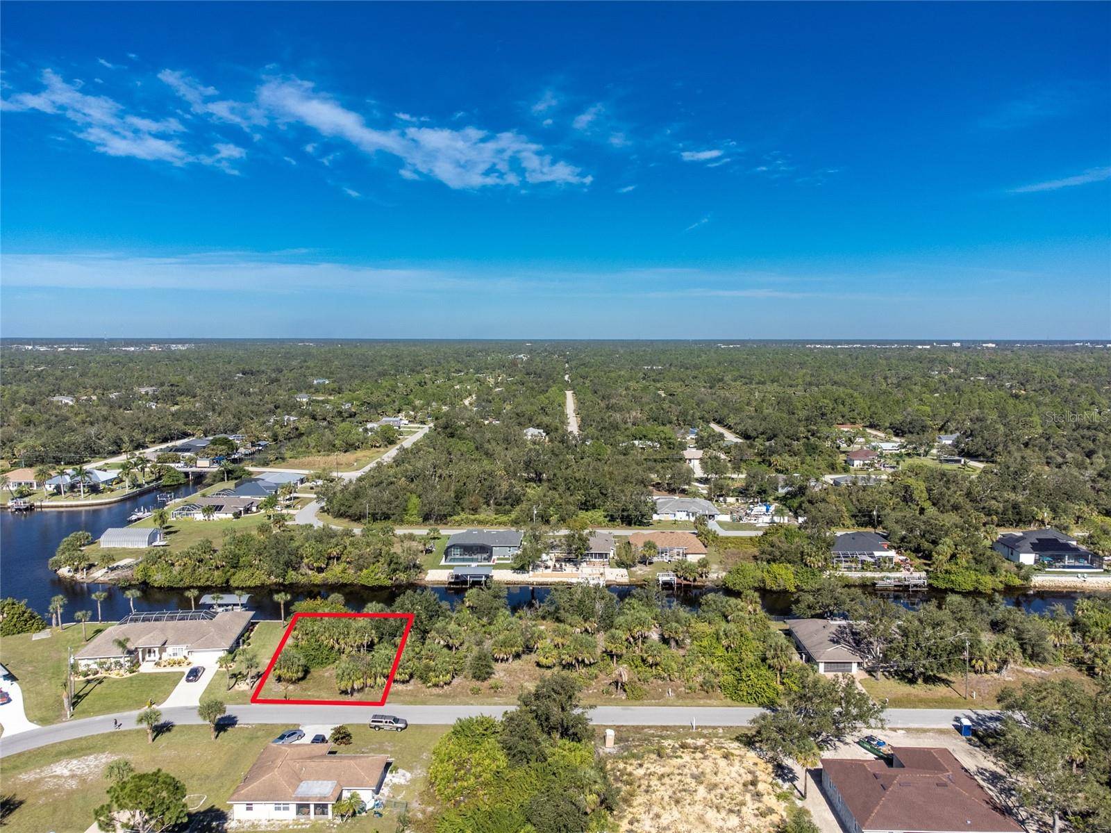 17324 GULFSPRAY CIR, Port Charlotte, FL 33948