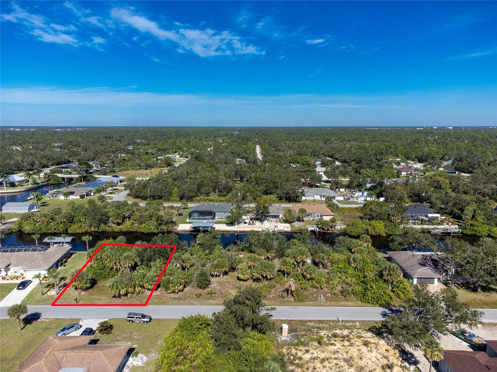 17324 GULFSPRAY CIR, Port Charlotte, FL 33948