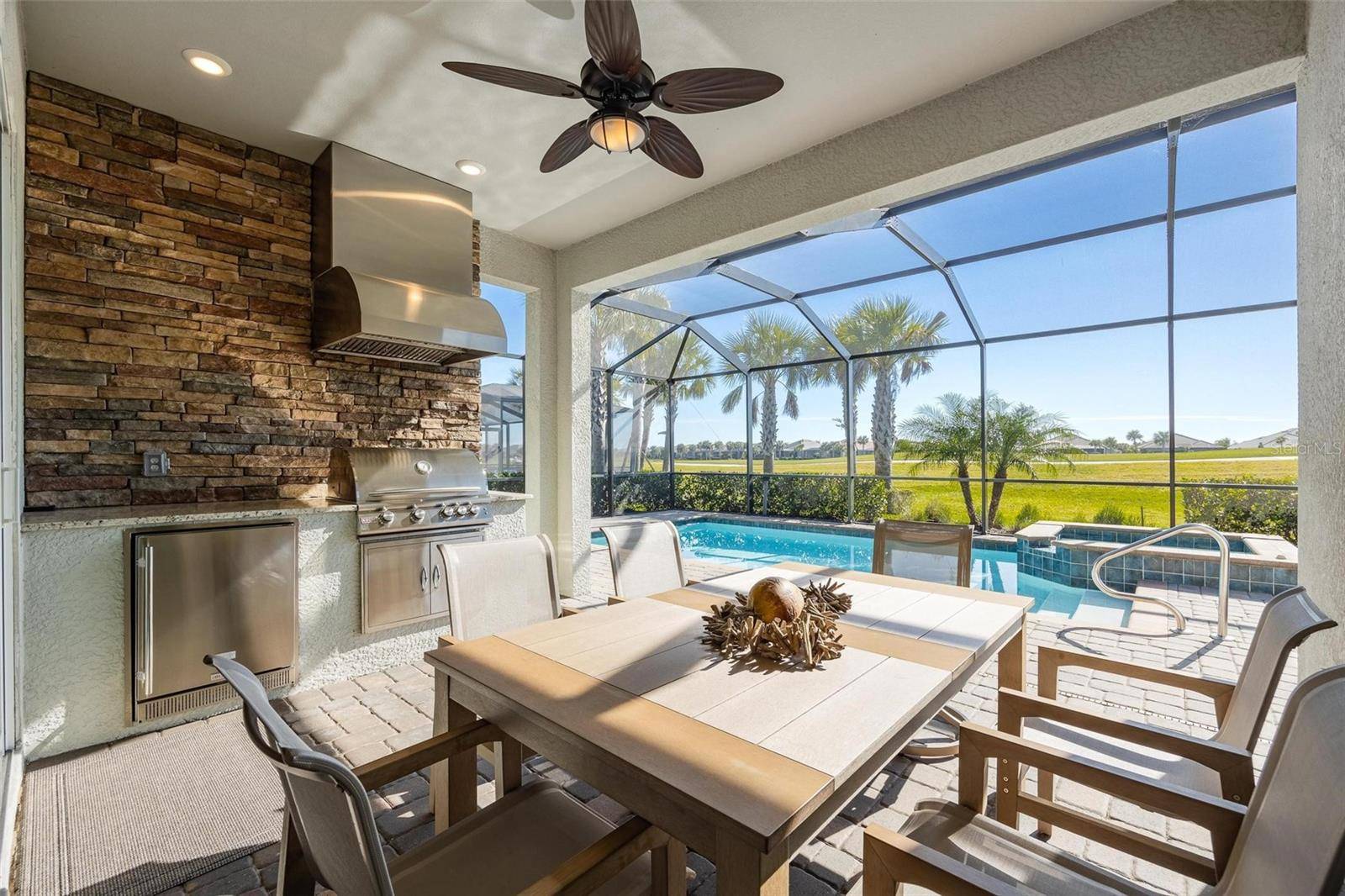 25199 LONGMEADOW DR, Punta Gorda, FL 33955