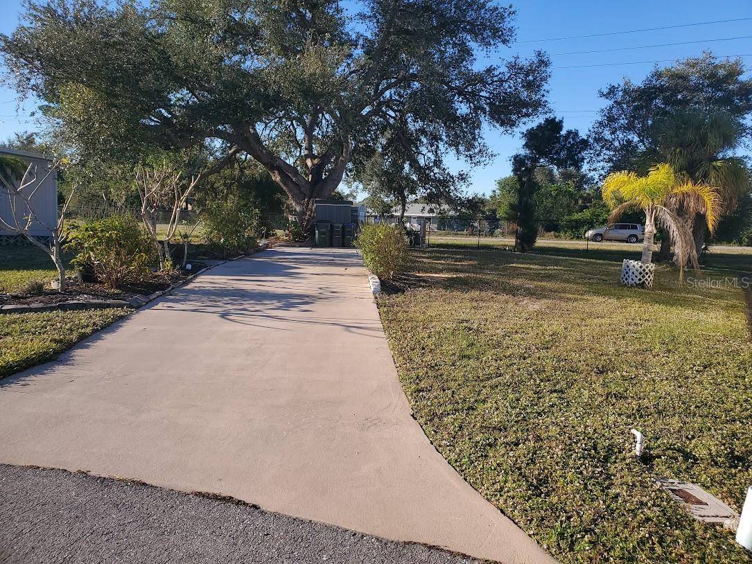 6880 PLEASANT CT, North Port, FL 34287