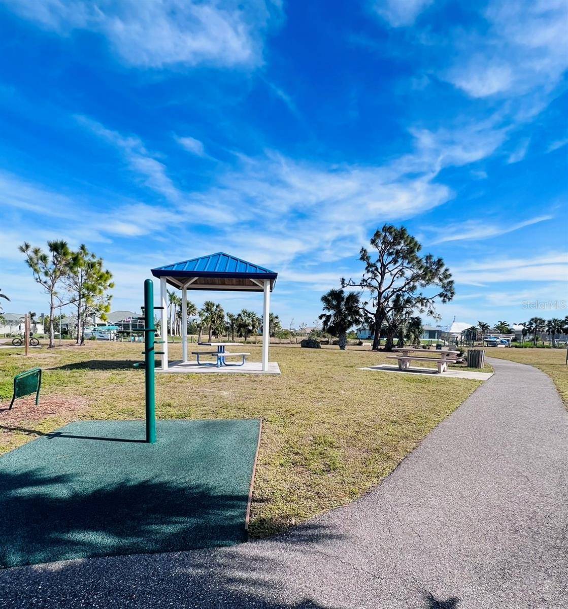 15842 VISCOUNT CIR, Port Charlotte, FL 33981