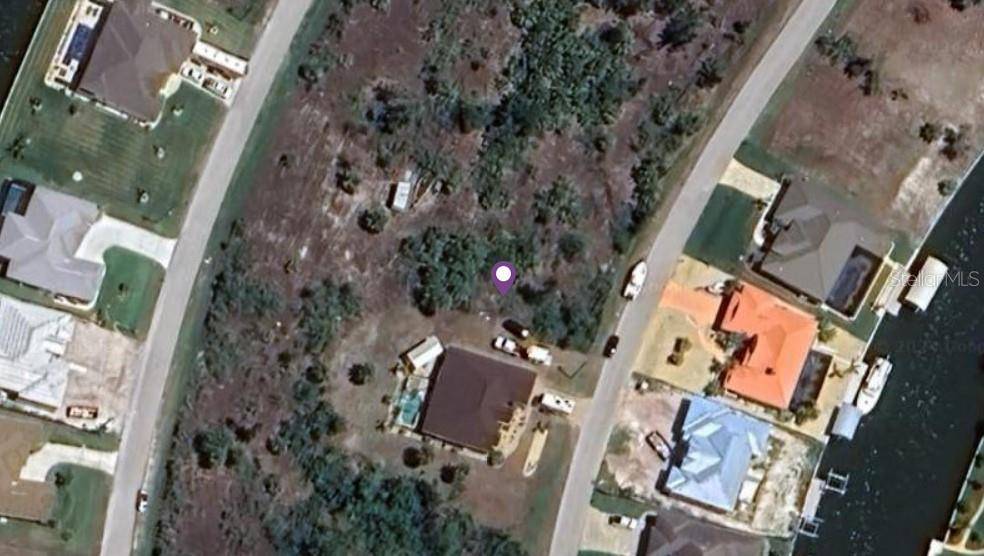 8245 ARLEWOOD CIR, Port Charlotte, FL 33981