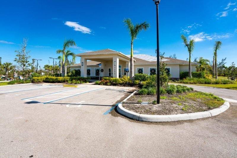 7104 W LENOX CIR, Punta Gorda, FL 33950