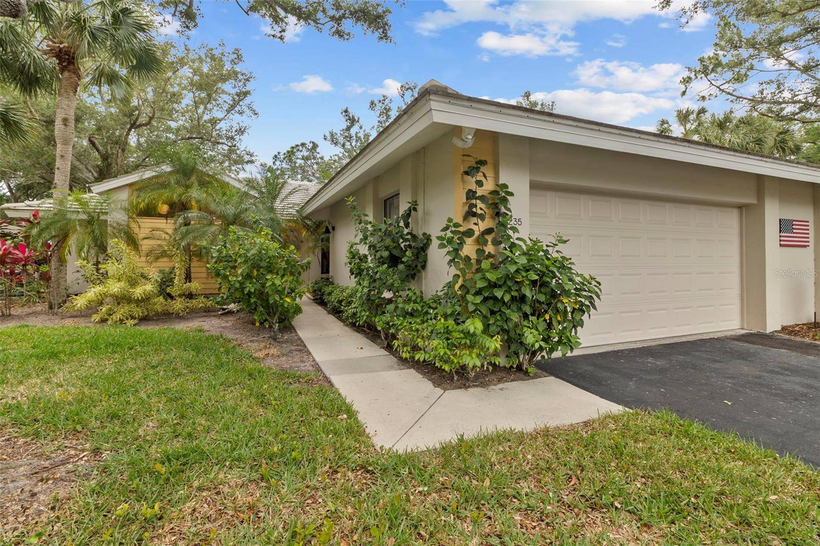 235 SOUTHAMPTON LN #276, Venice, FL 34293