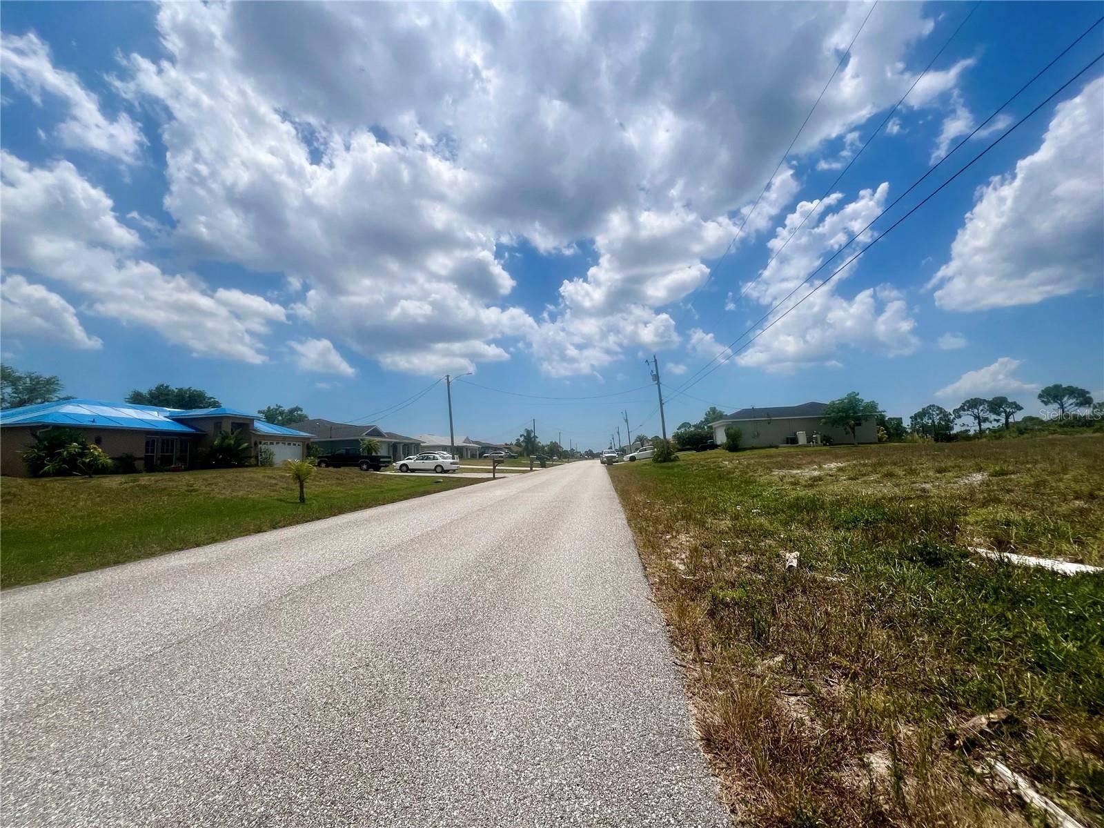 1623 NW 26TH ST, Cape Coral, FL 33993