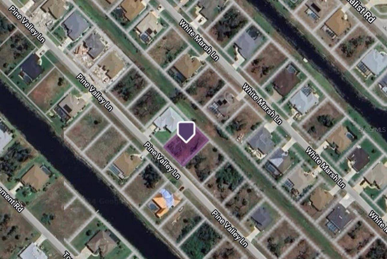 35 PINE VALLEY LN, Rotonda West, FL 33947