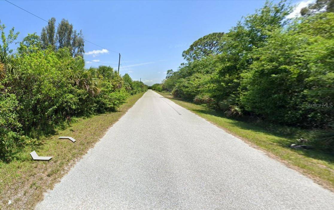 9366 LOYOLA AVE, Englewood, FL 34224
