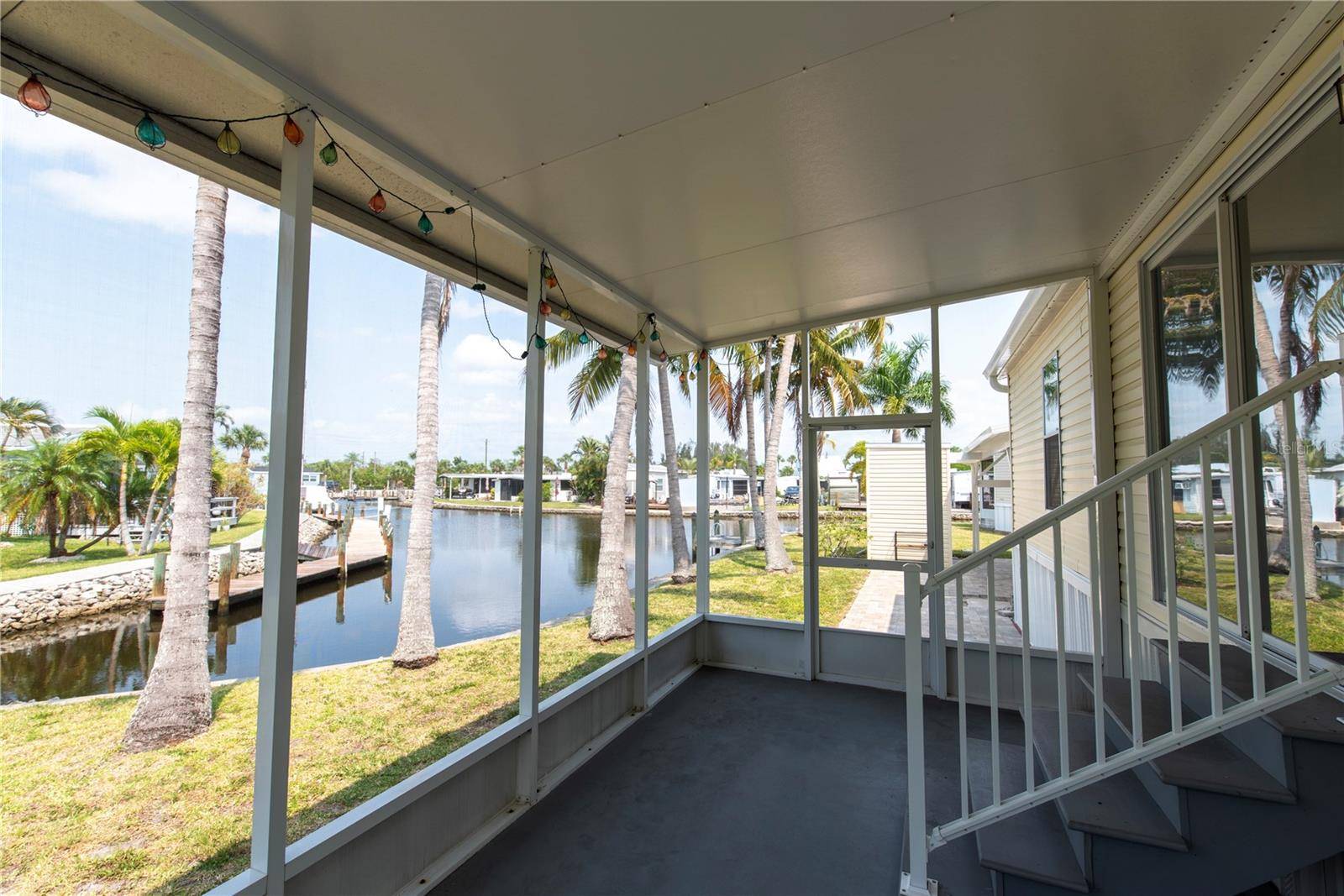 23 HOLLAND DR, Punta Gorda, FL 33950