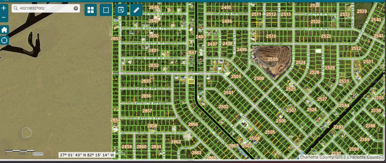 306 MCDILL DR, Port Charlotte, FL 33953