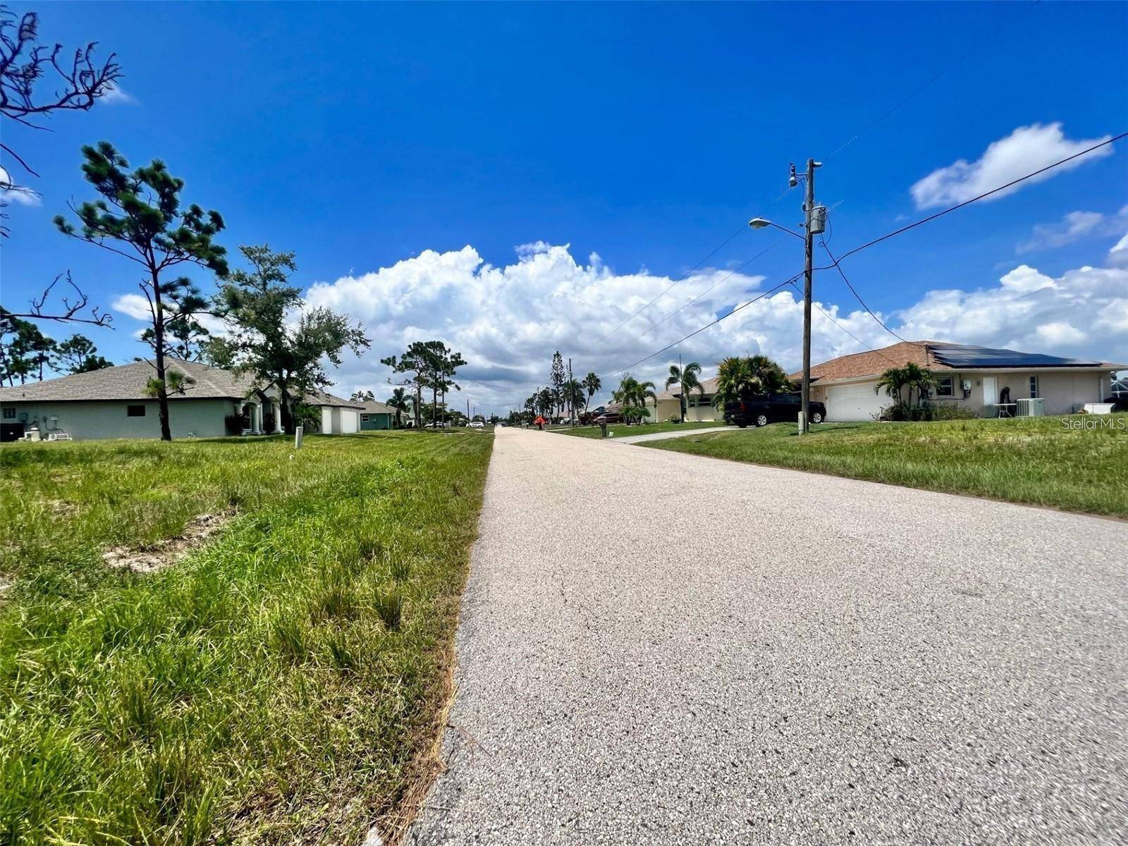 230 FAIRWAY RD, Rotonda West, FL 33947