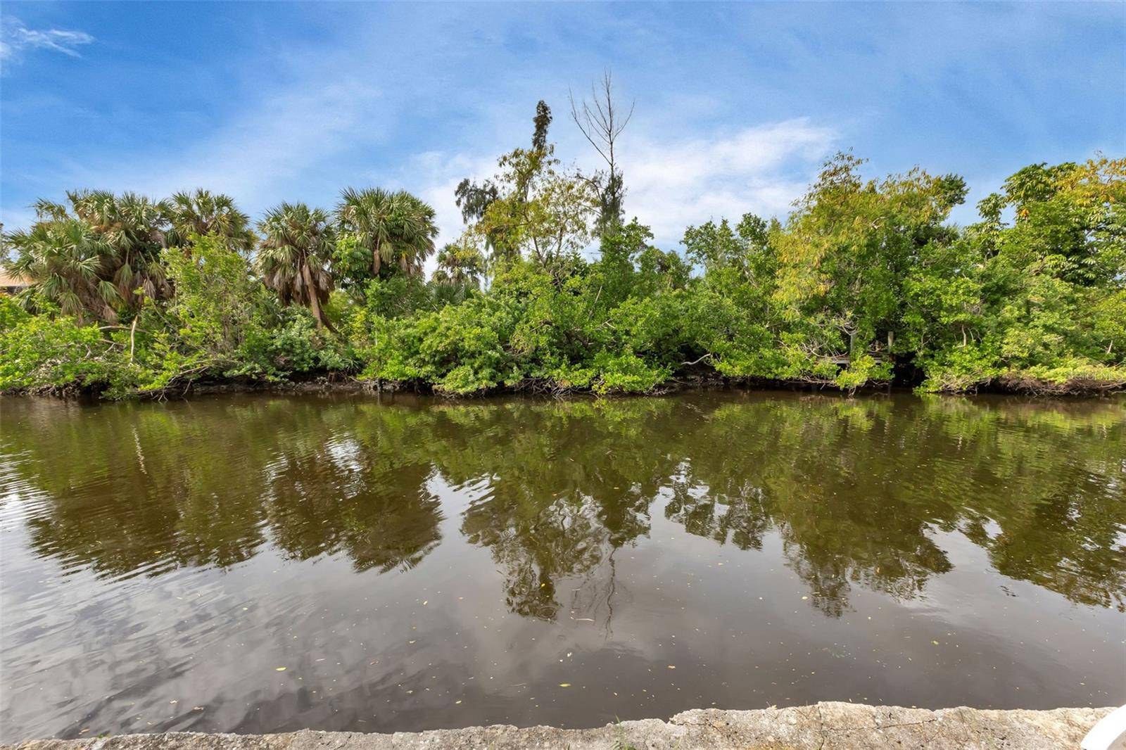 3410, 3402, 3420 COLONY CT, Punta Gorda, FL 33950