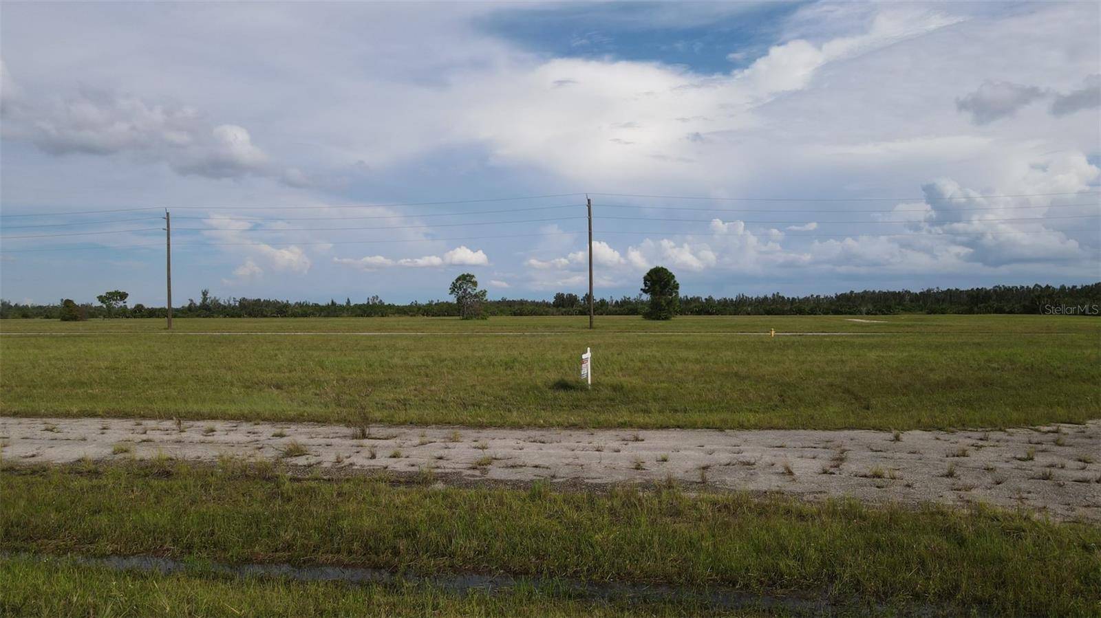 6 HUMMINGBIRD DR., Placida, FL 33947