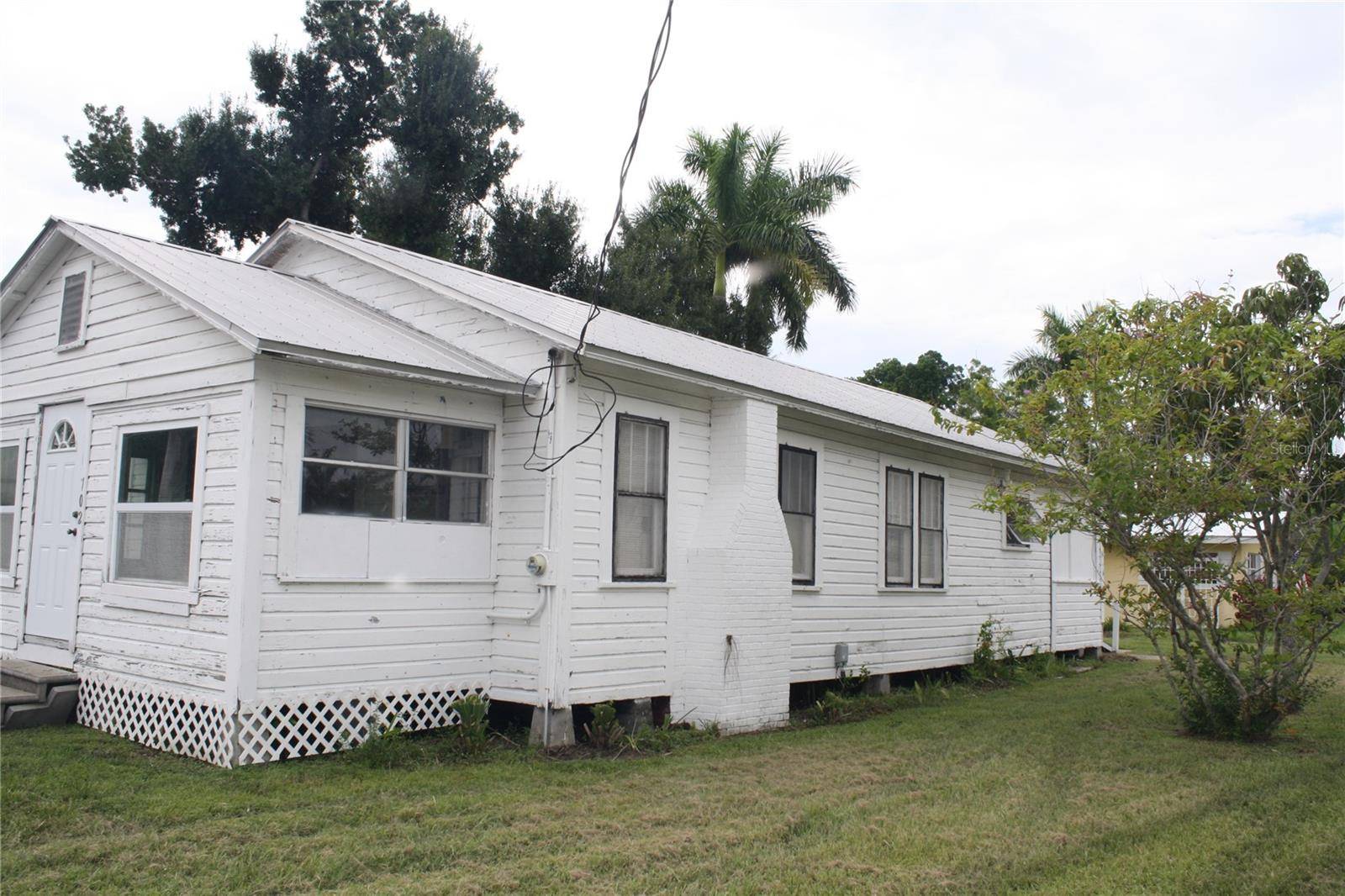 702 W OLYMPIA AVE, Punta Gorda, FL 33950