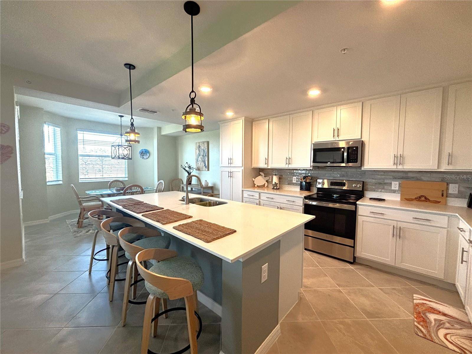 12240 WELLEN GOLF ST. #302, Venice, FL 34293