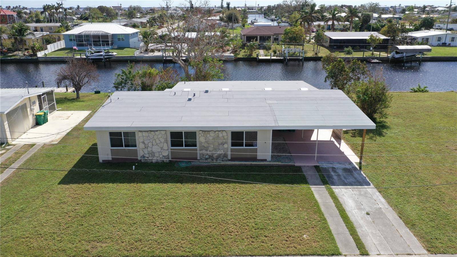 554 LINDLEY TER, Port Charlotte, FL 33952