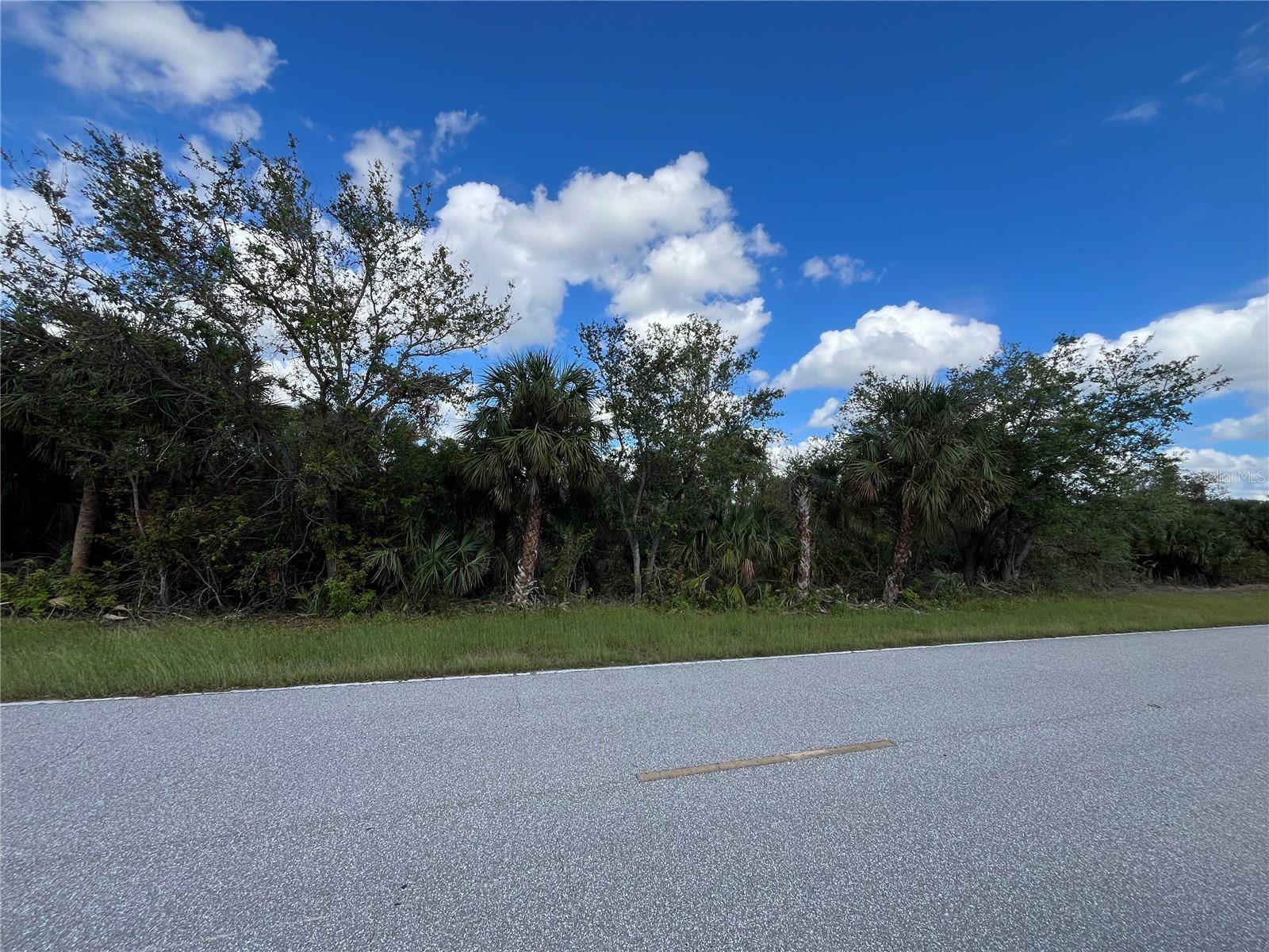 17174 EDGEWATER DR, Port Charlotte, FL 33948