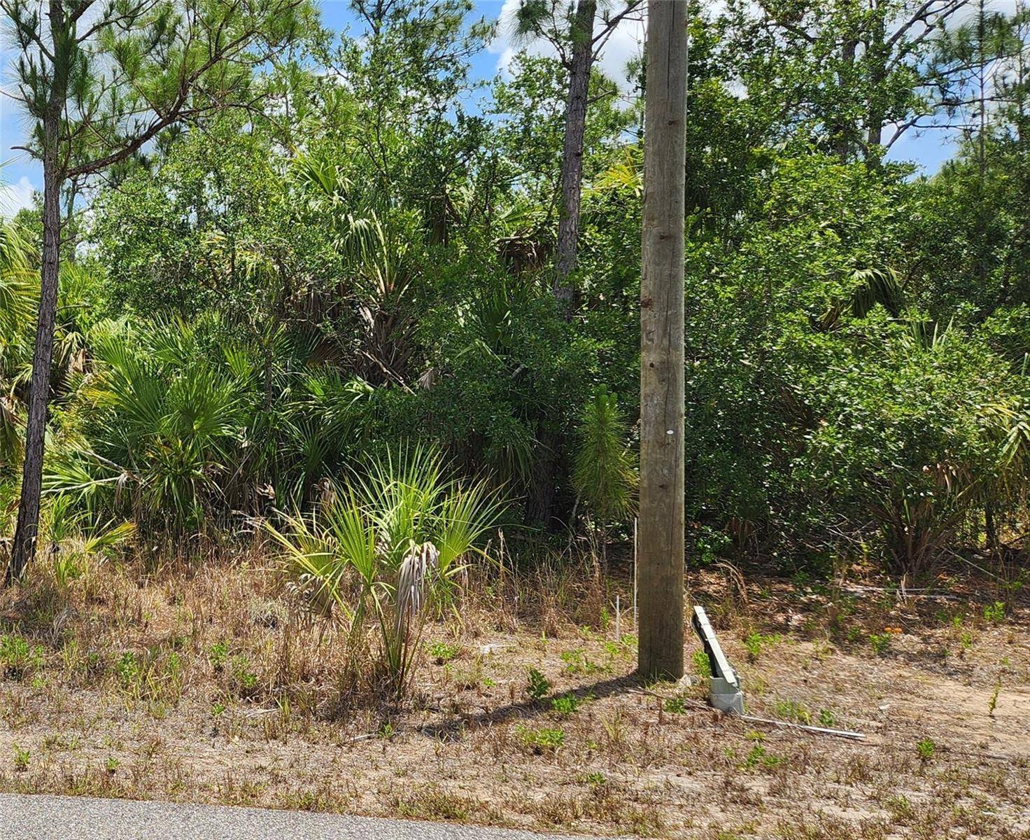 INVERNESS ST, North Port, FL 34288