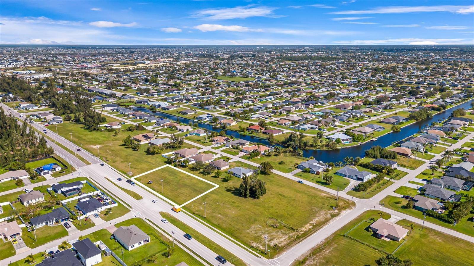 1213 CHIQUITA BLVD S, Cape Coral, FL 33991