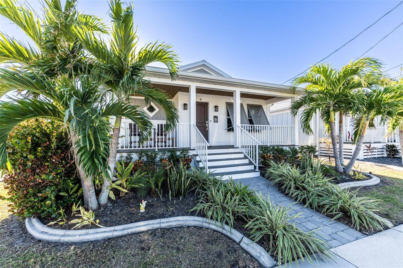 327 HARVEY ST, Punta Gorda, FL 33950