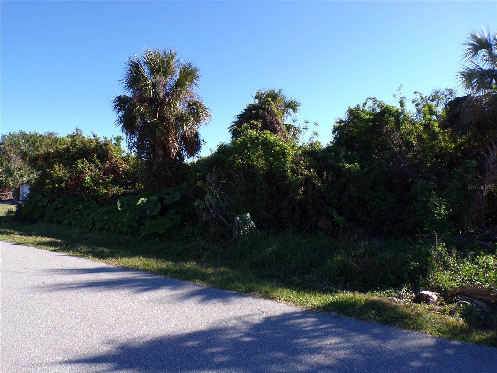 641 NORWOOD ST NW, Port Charlotte, FL 33952