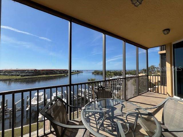 3313 SUNSET KEY CIR #203, Punta Gorda, FL 33955
