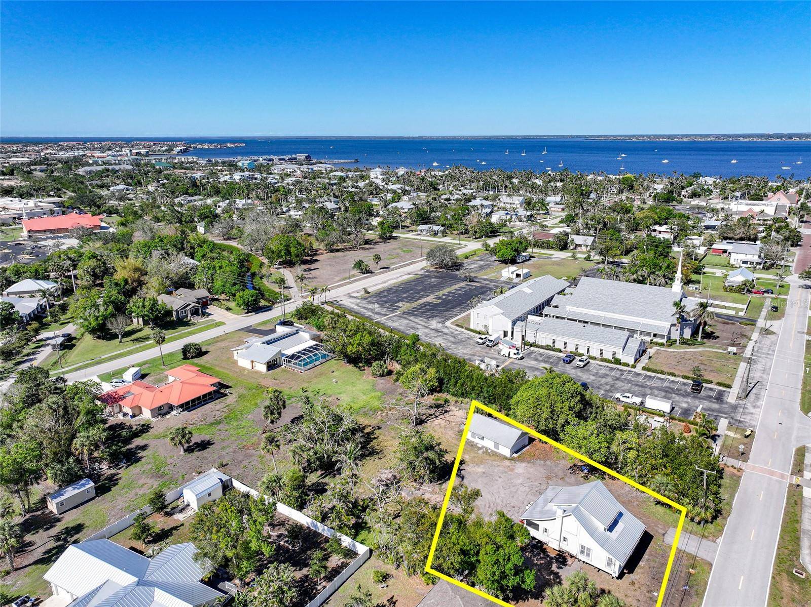509 GILL ST, Punta Gorda, FL 33950