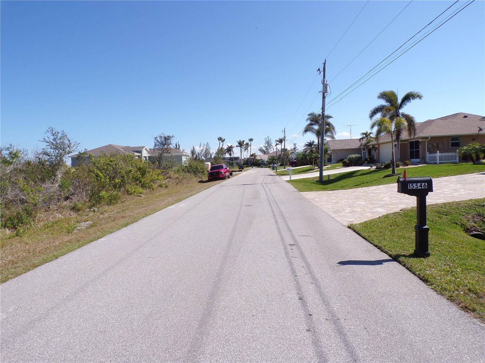 15547 MCCOMB CIR, Port Charlotte, FL 33981